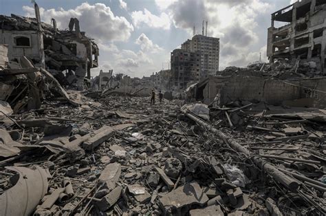palestine city|Israeli air strikes on Gaza City kill dozens, Hamas says .